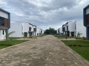 Townhouse/Complex/Cluster to Rent