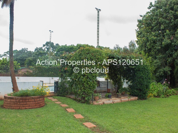 5 Bedroom House for Sale in Avondale, Harare