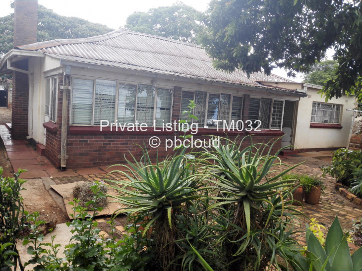 2 Bedroom House for Sale in Queens Park East, Bulawayo