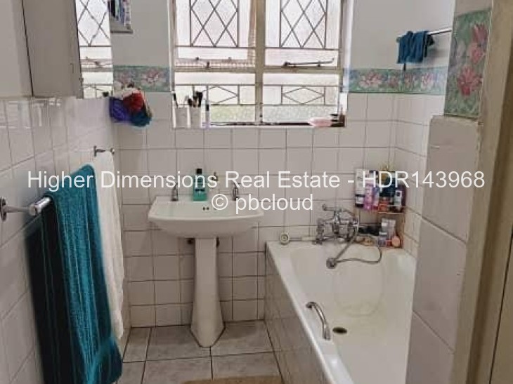 2 Bedroom Cottage/Garden Flat to Rent in Avondale, Harare