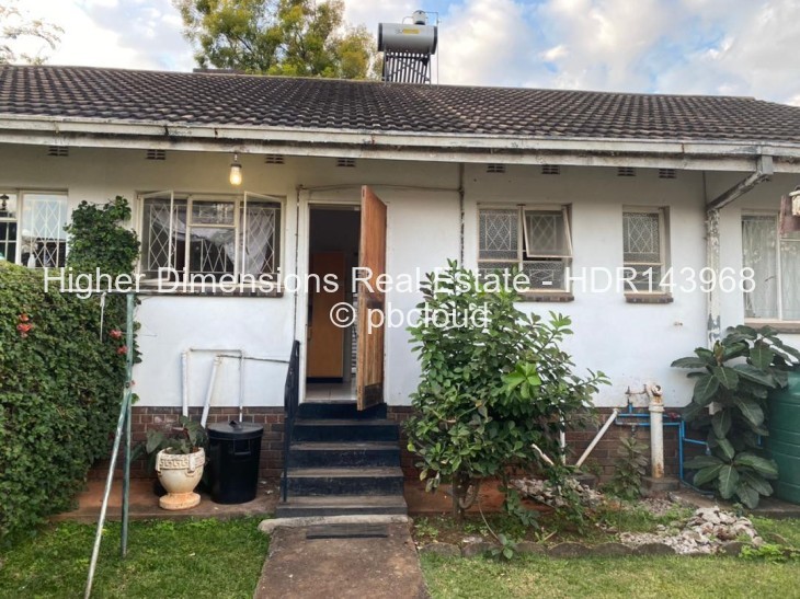 2 Bedroom Cottage/Garden Flat to Rent in Avondale, Harare