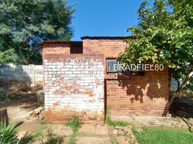 3 Bedroom House for Sale in Bradfield, Bulawayo
