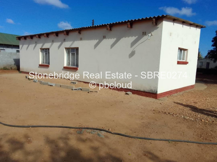 3 Bedroom House for Sale in Upper Rangemore, Bulawayo