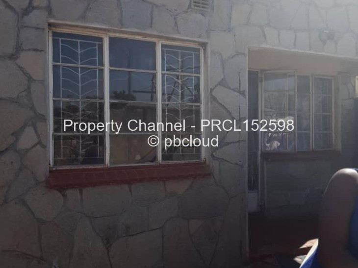 3 Bedroom House for Sale in Mabvuku, Harare
