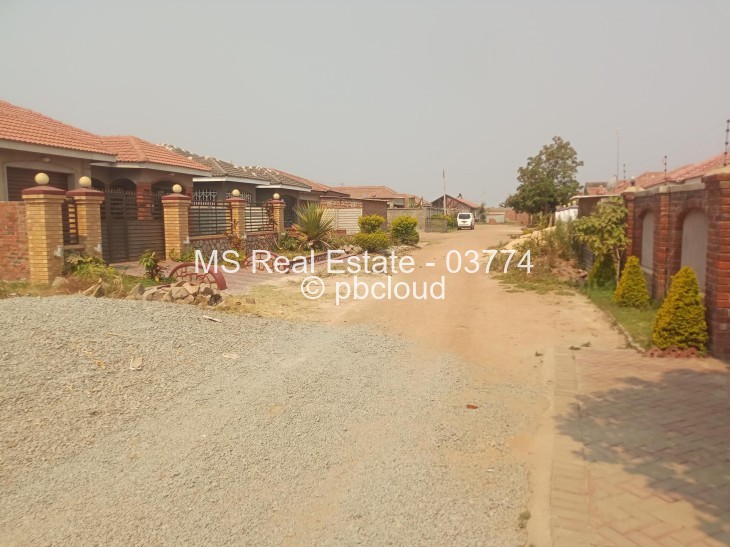 Stand for Sale in Rydale Ridge, Harare