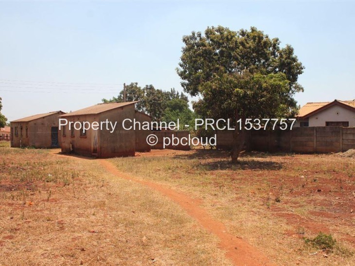 2 Bedroom House for Sale in Hatcliffe, Harare