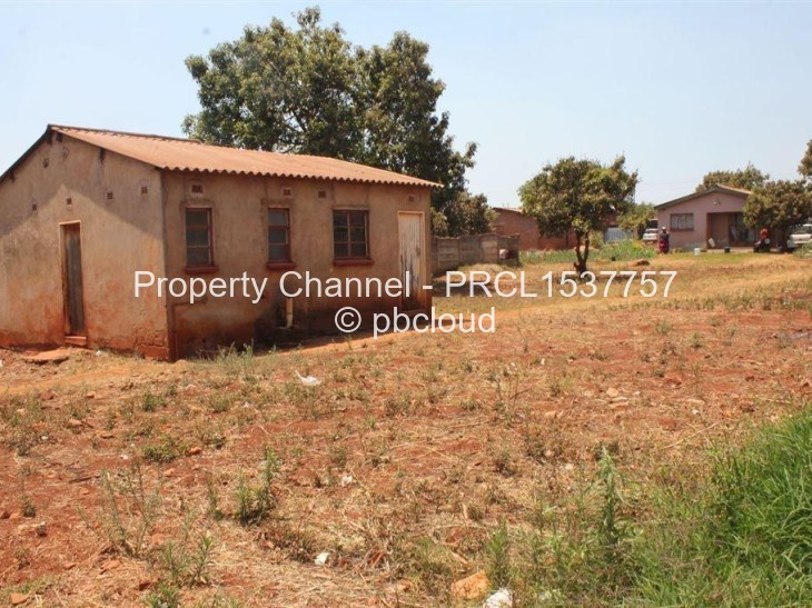 2 Bedroom House for Sale in Hatcliffe, Harare