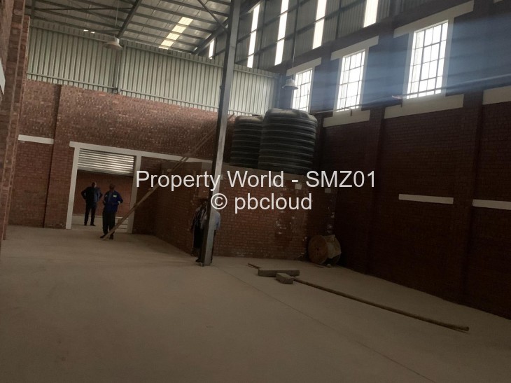 Commercial Property to Rent in Waterfalls, Harare