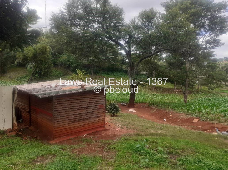 Stand for Sale in Philadelphia, Harare