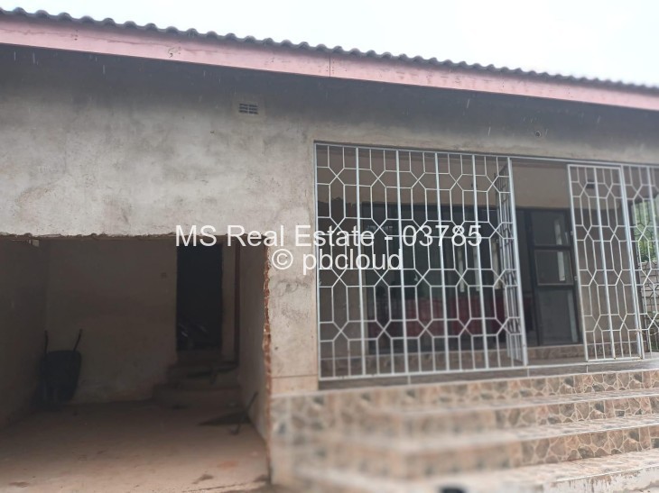 4 Bedroom House for Sale in Concession, Concession