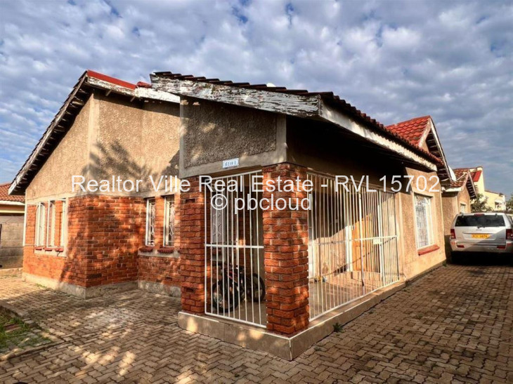 4 Bedroom House for Sale in Cold Comfort, Harare