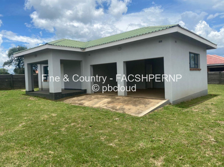 4 Bedroom House for Sale in Hopeville, Bulawayo