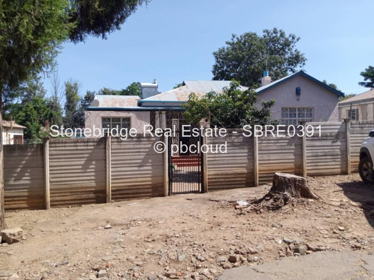 3 Bedroom House for Sale in Parkview, Bulawayo