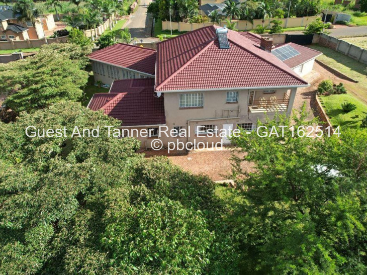 7 Bedroom House for Sale in Borrowdale, Harare