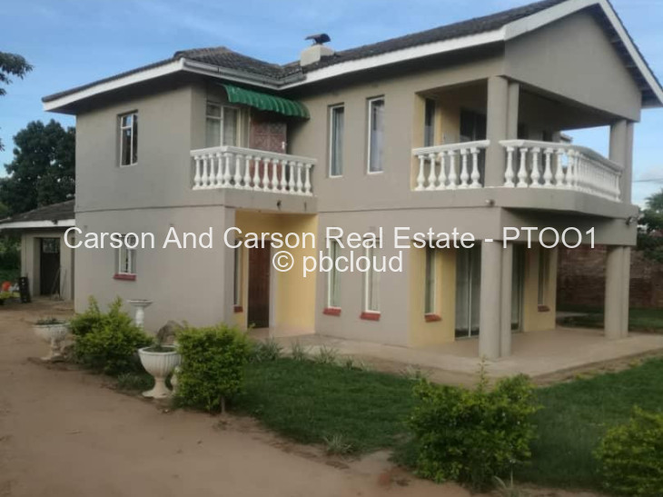 5 Bedroom House for Sale in Crowhill Views, Harare