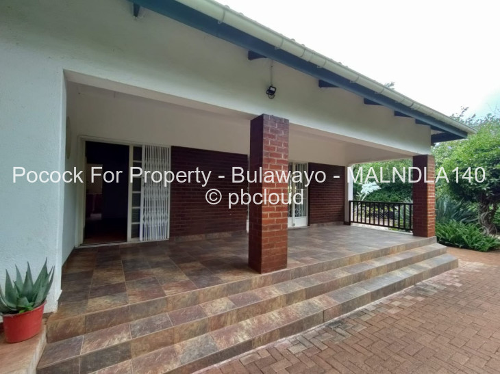3 Bedroom House for Sale in Malindela, Bulawayo