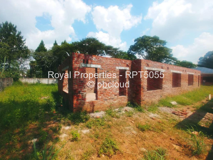 3 Bedroom House for Sale in Bluff Hill, Harare