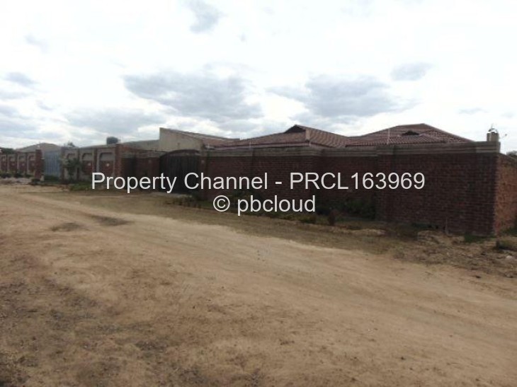 4 Bedroom House for Sale in Southlea Park, Harare