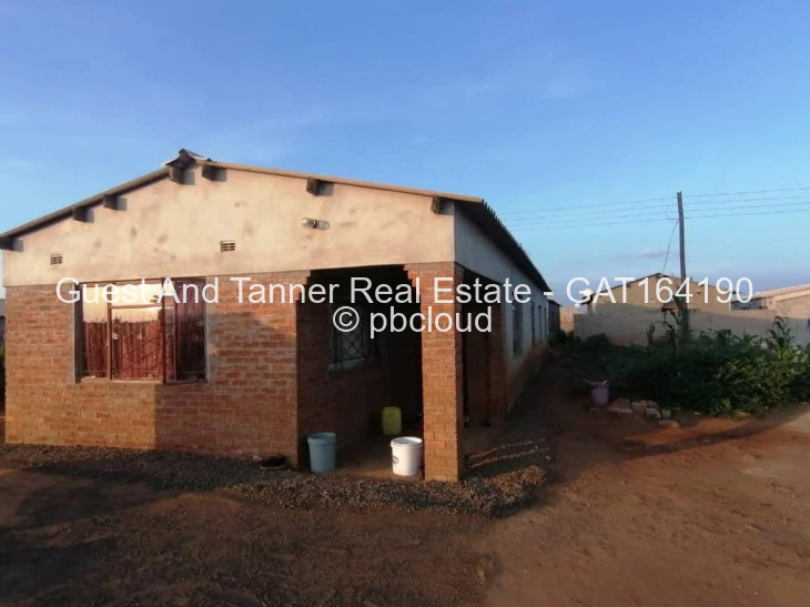 3 Bedroom House for Sale in Emganwini, Bulawayo