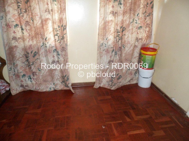 3 Bedroom House for Sale in Northend, Bulawayo