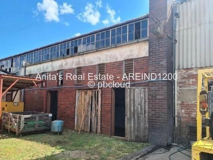 Industrial Property for Sale in Donnington West, Bulawayo