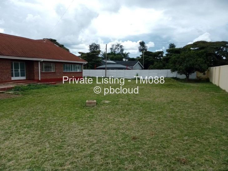 5 Bedroom House to Rent in Borrowdale, Harare