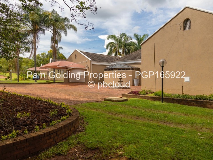 Townhouse/Complex/Cluster for Sale in Colne Valley, Harare