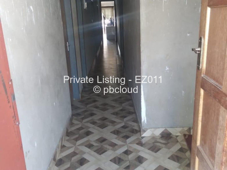 6 Bedroom House for Sale in Cold Comfort, Harare