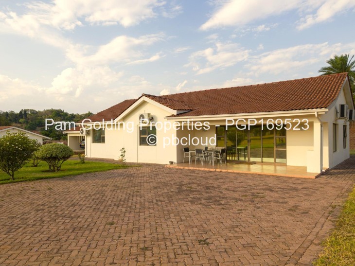 9 Bedroom House for Sale in Helensvale, Harare