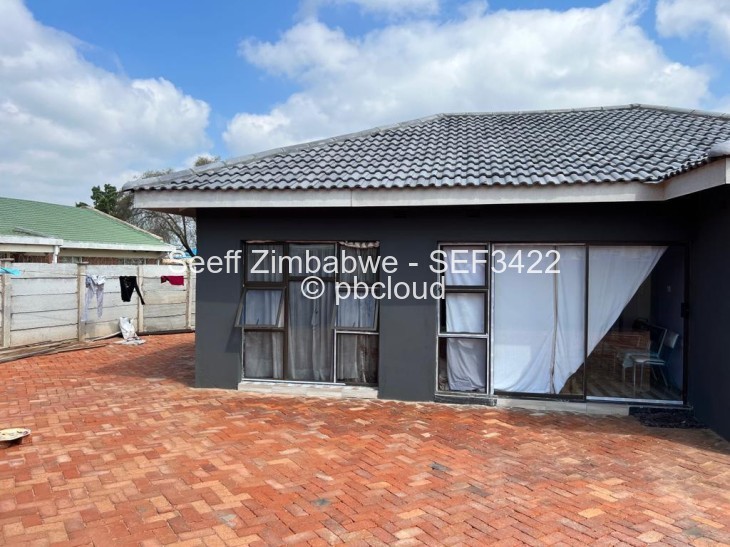 9 Bedroom House for Sale in Selbourne Park, Bulawayo