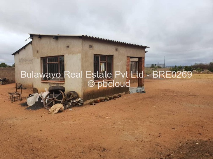 3 Bedroom House for Sale in Pumula South, Bulawayo