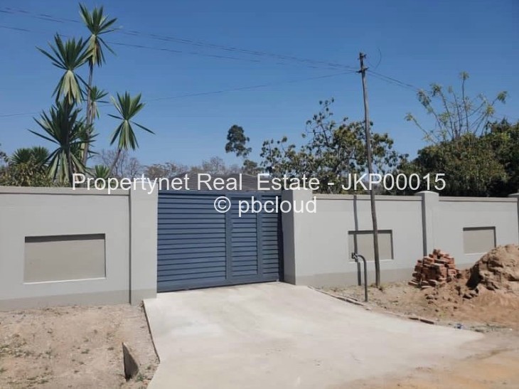 3 Bedroom House for Sale in Parktown, Harare