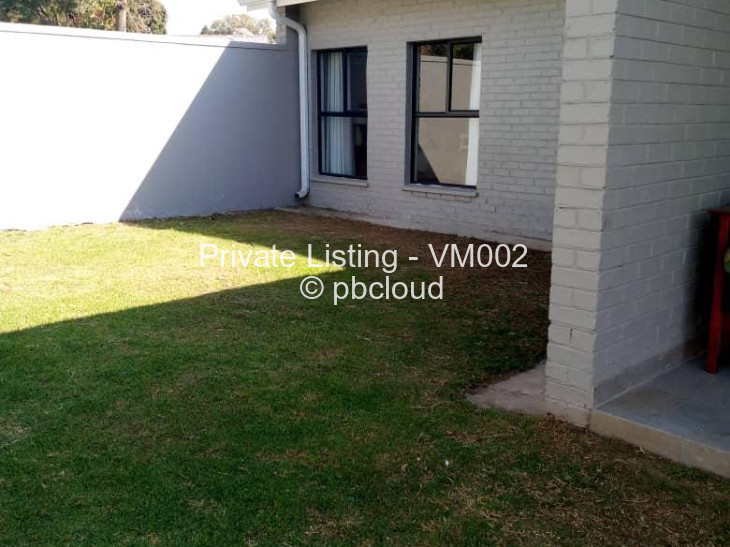 Townhouse/Complex/Cluster to Rent in Mabelreign, Harare