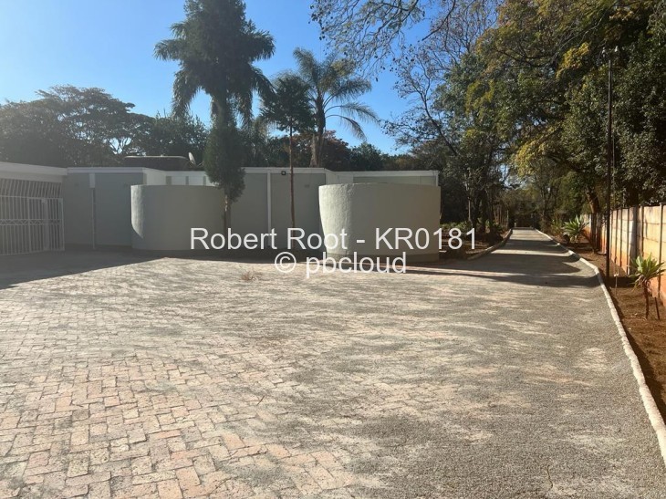 House to Rent in Borrowdale, Harare