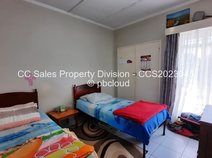 3 Bedroom House for Sale in Parklands, Bulawayo