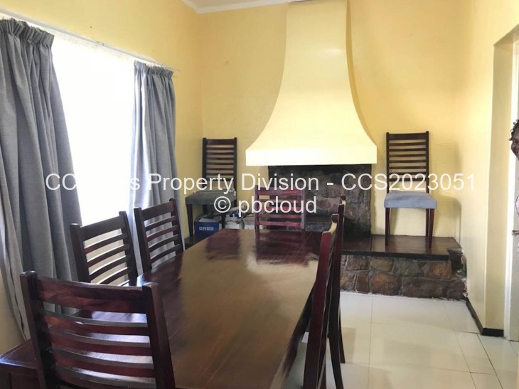 5 Bedroom House for Sale in Gwanda, Gwanda