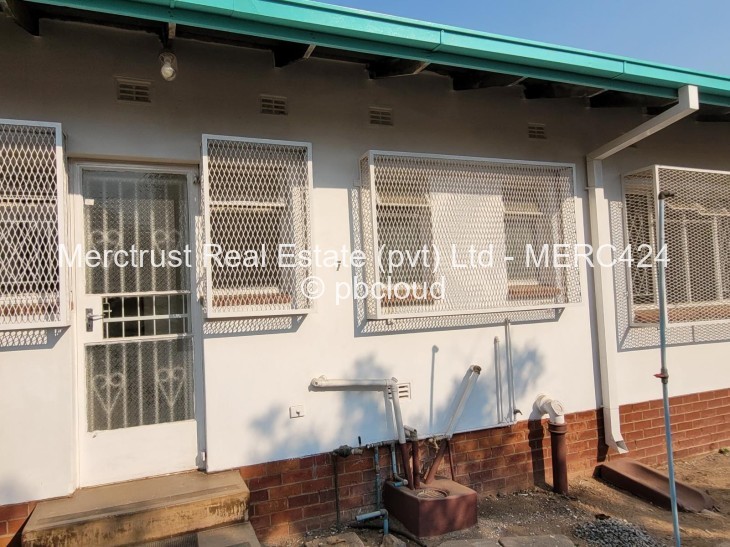 2 Bedroom Cottage/Garden Flat for Sale in Greendale, Harare