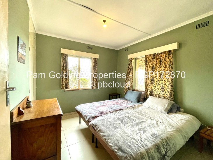 2 Bedroom House for Sale in Nyanga, Nyanga