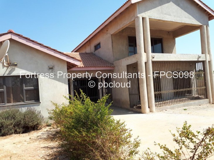 4 Bedroom House for Sale in Crowhill Views, Harare
