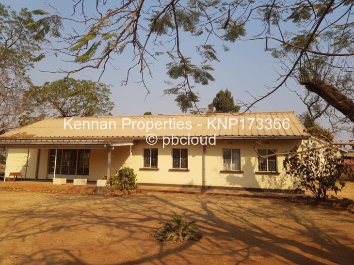 3 Bedroom House for Sale in Kadoma, Kadoma