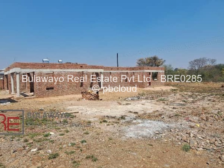 4 Bedroom House for Sale in Hopeville, Bulawayo