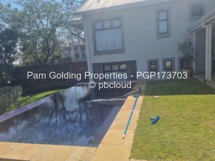 Townhouse/Complex/Cluster to Rent in Borrowdale Brooke, Harare