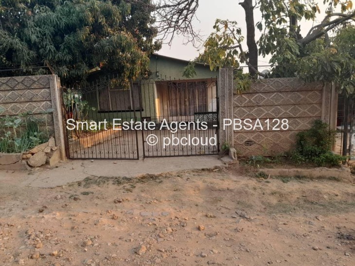 4 Bedroom House for Sale in Dangamvura, Mutare