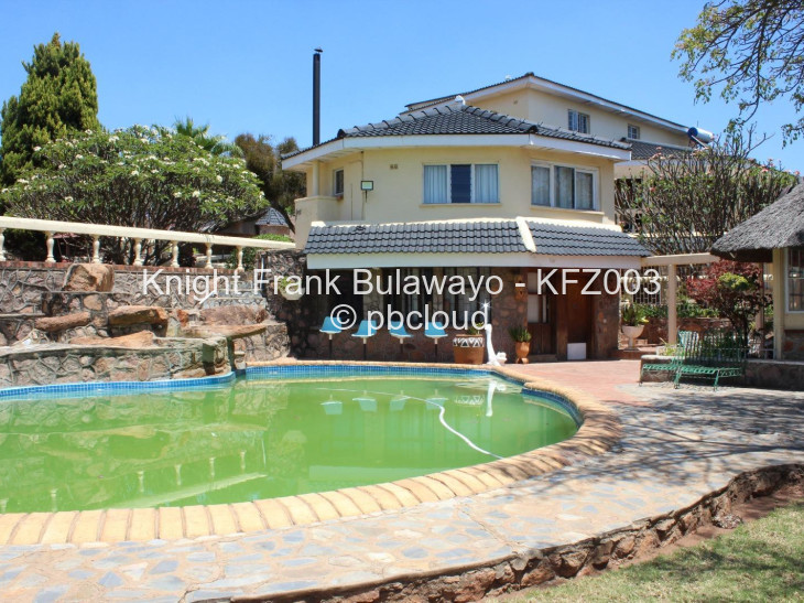 Townhouse/Complex/Cluster for Sale in Burnside, Bulawayo