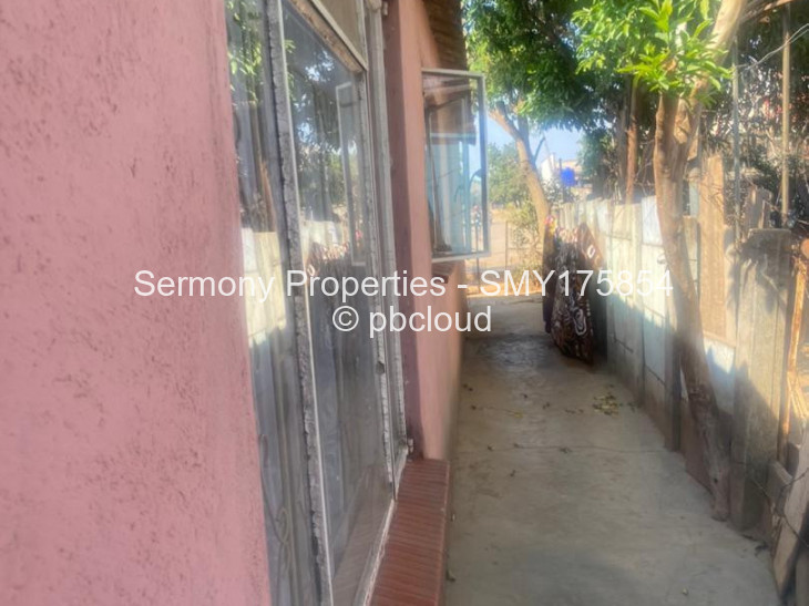 3 Bedroom House for Sale in Dzivarasekwa, Harare
