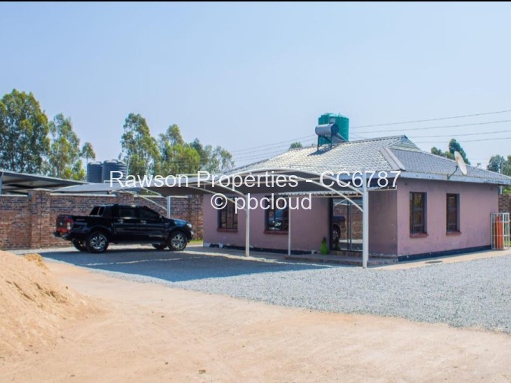 7 Bedroom House for Sale in Arlington, Harare