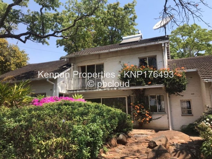 6 Bedroom House for Sale in Borrowdale, Harare