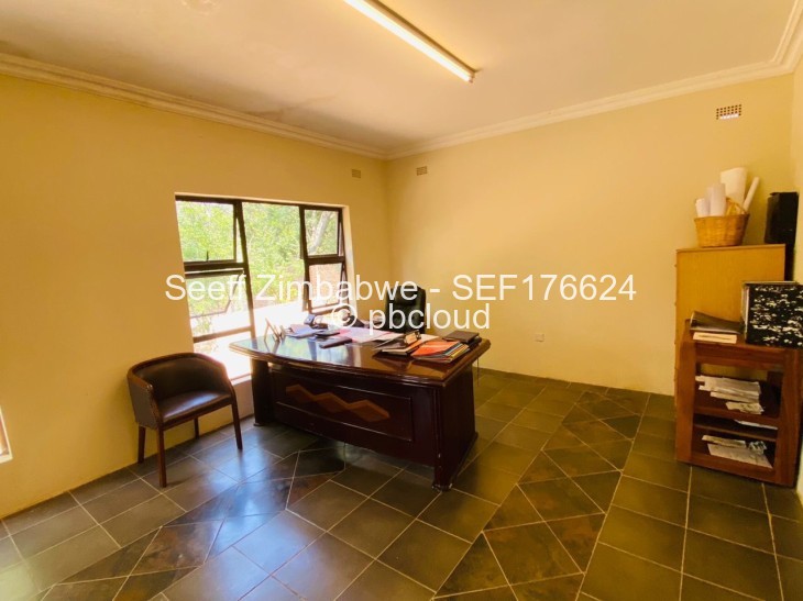 5 Bedroom House for Sale in Glen Lorne, Harare