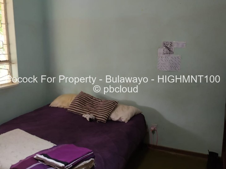4 Bedroom House for Sale in Highmount, Bulawayo