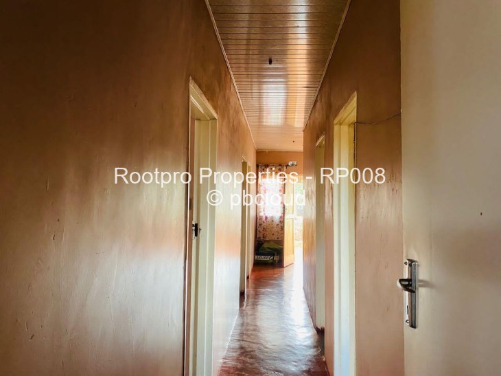 4 Bedroom House for Sale in Glaudina, Harare